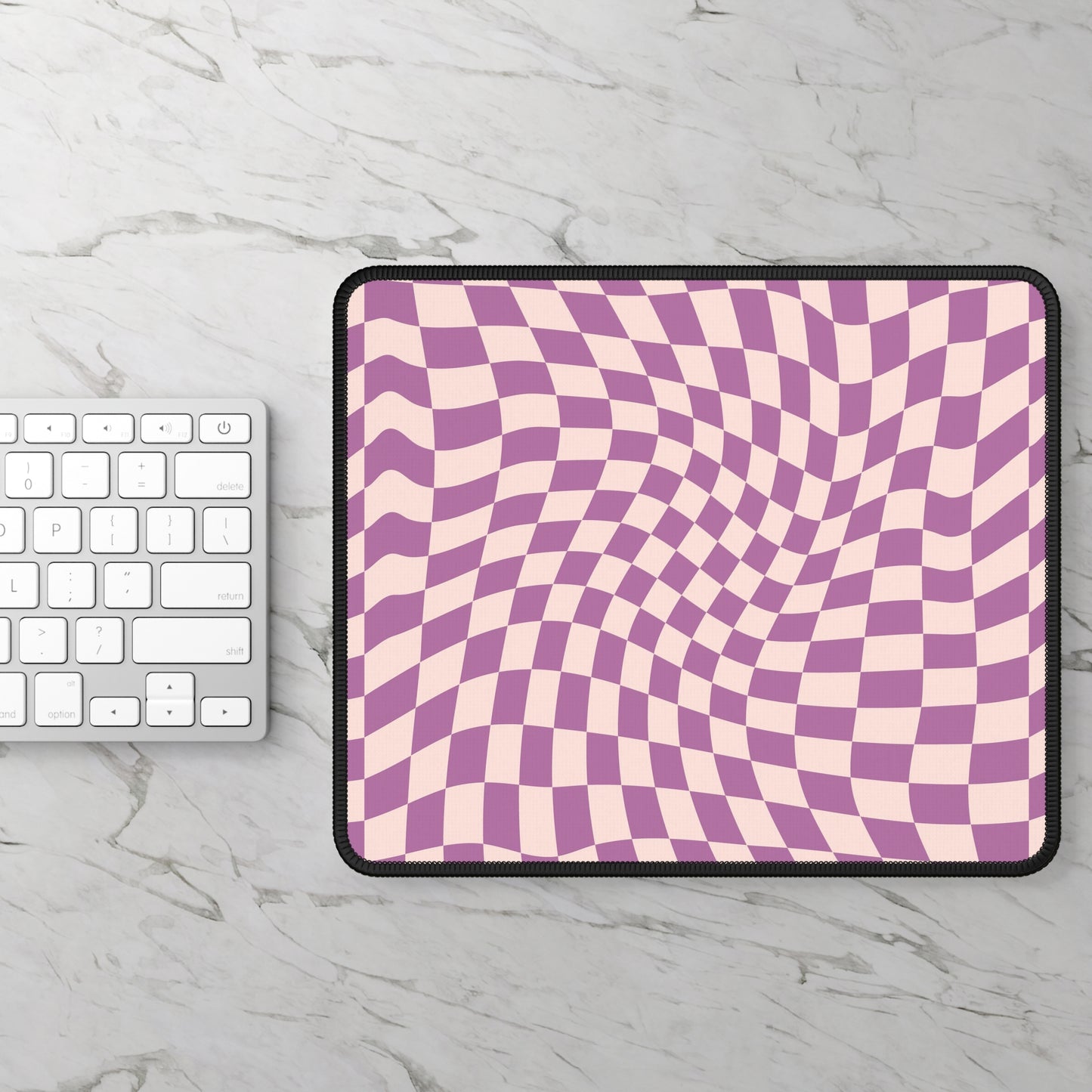 Trendy Wavy Purple Pink Checkerboard Non Slip Gaming Mouse Pad